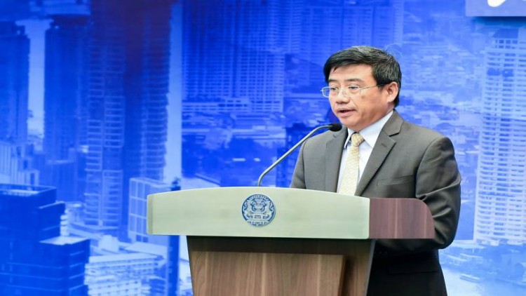 เตือนคนไทยตกค้าง ในต่างประเทศเข้ากรุ๊ปไลน์ รับคำปรึกษาสุขภาพจากทีมแพทย์ไทย