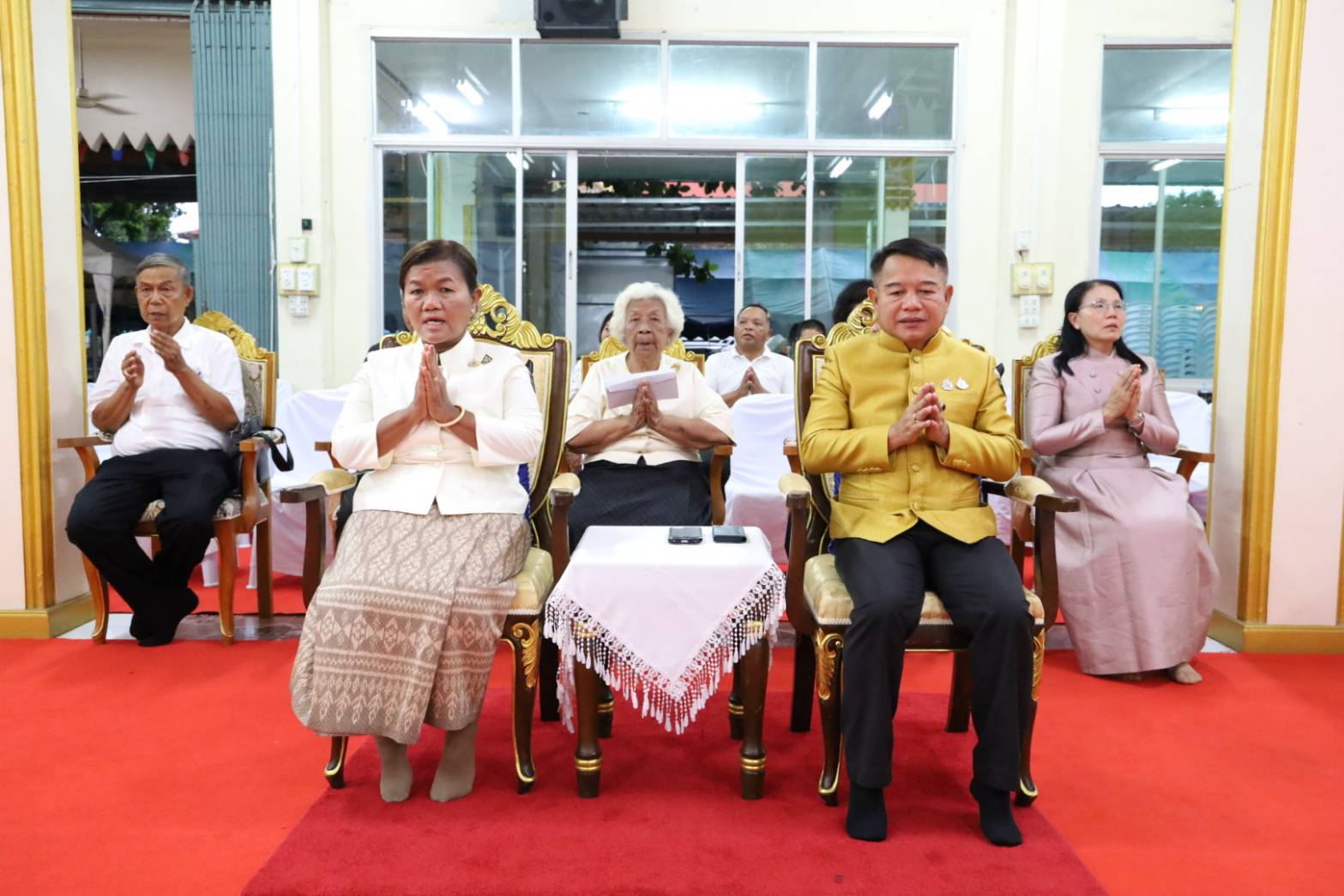 ผวจ.สุรินทร์ นำพุทธศาสนิกชนเปิดโครงการบรรพชาอุปสมบท 175 รูป เฉลิมพระเกียรติพระบาทสมเด็จพระเจ้าอยู่หัว เนื่องในโอกาสวันเฉลิมพระชนมพรรษา 28 กรกฎาคม 2569