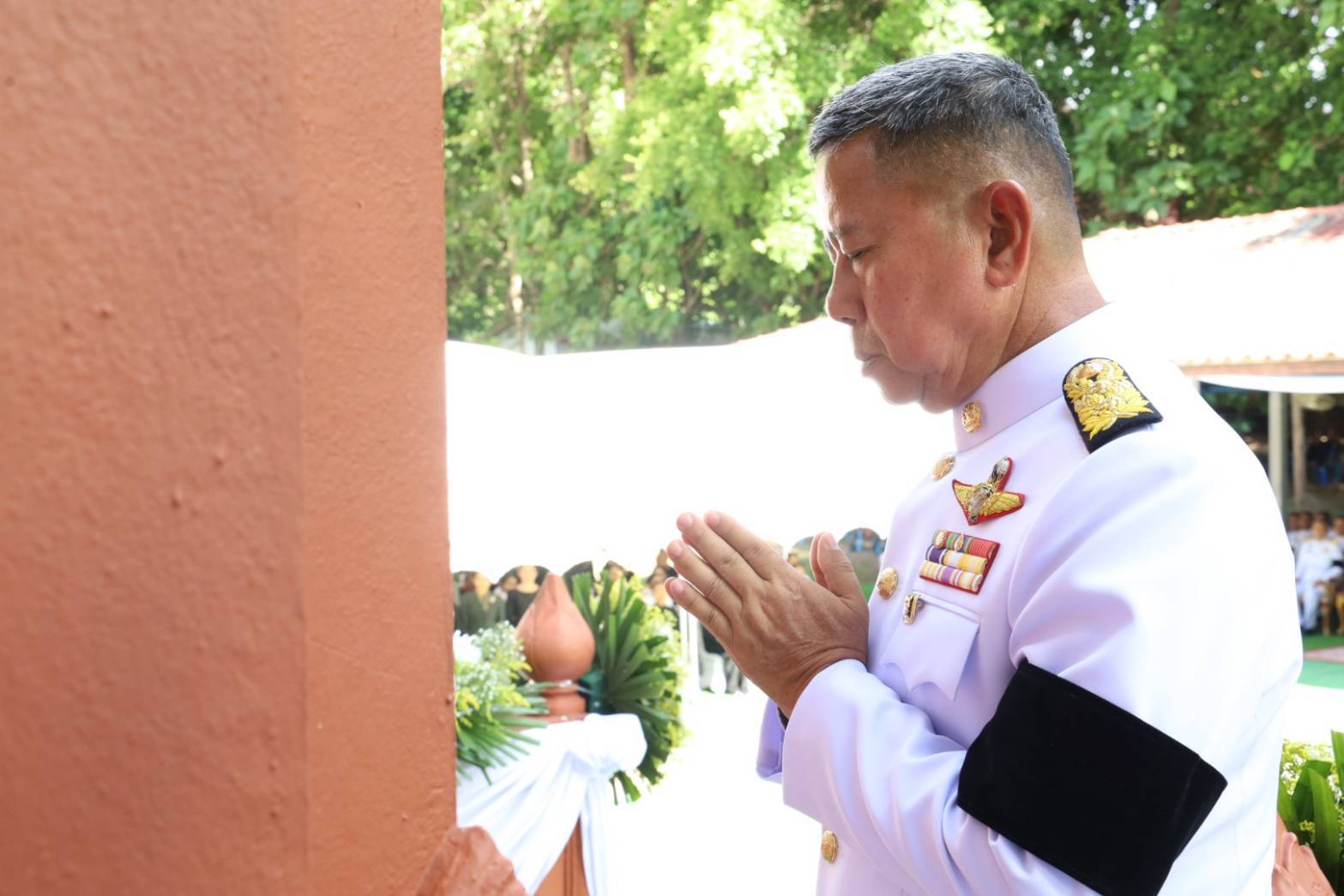 รมว.กลาโหม เป็นประธานพิธีพระราชทานเพลิงศพทหารกล้า อส.ทพ.วิมล ตาบทอง ย้ำ &ldquo;ไม่มีอะไรเจ็บปวดไปกว่าการสูญเสียลูกน้อง&rdquo; พร้อมยืนยันดูแลครอบครัวผู้เสียสละอย่างดีที่สุด